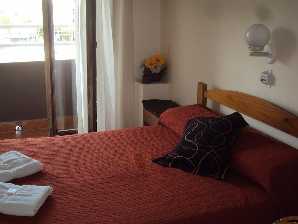 Sol Hotel Mar del Plata Quarto foto